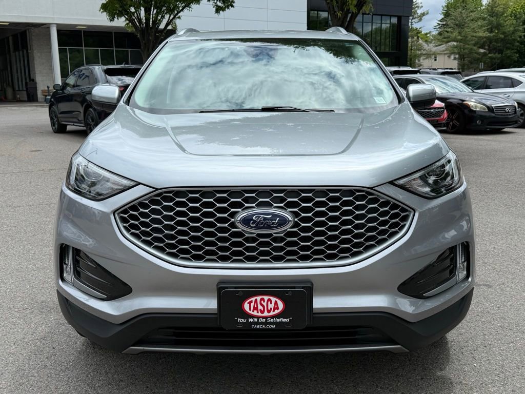 Used 2023 Ford Edge SEL w/ Convenience Package AWD/4WD image 3