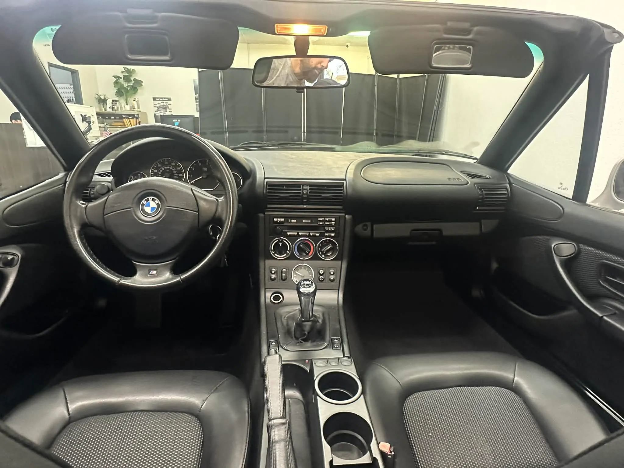 Used 2000 BMW Z3 2.5i image 45