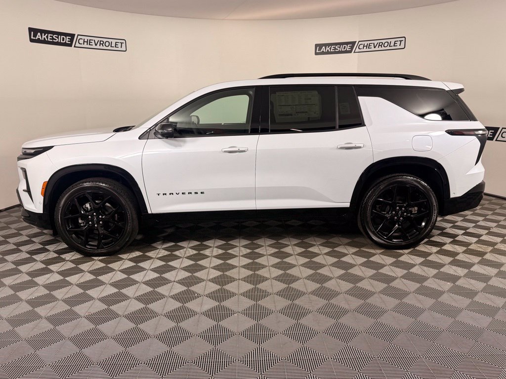 New 2026 Chevrolet Traverse RS w/ LPO, Floor Liner Package AWD/4WD image 3