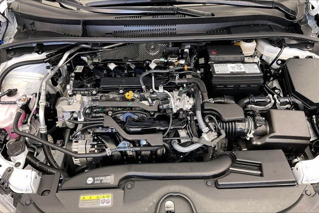 Used 2026 Toyota Corolla LE w/ LE Premium Package FWD image 9