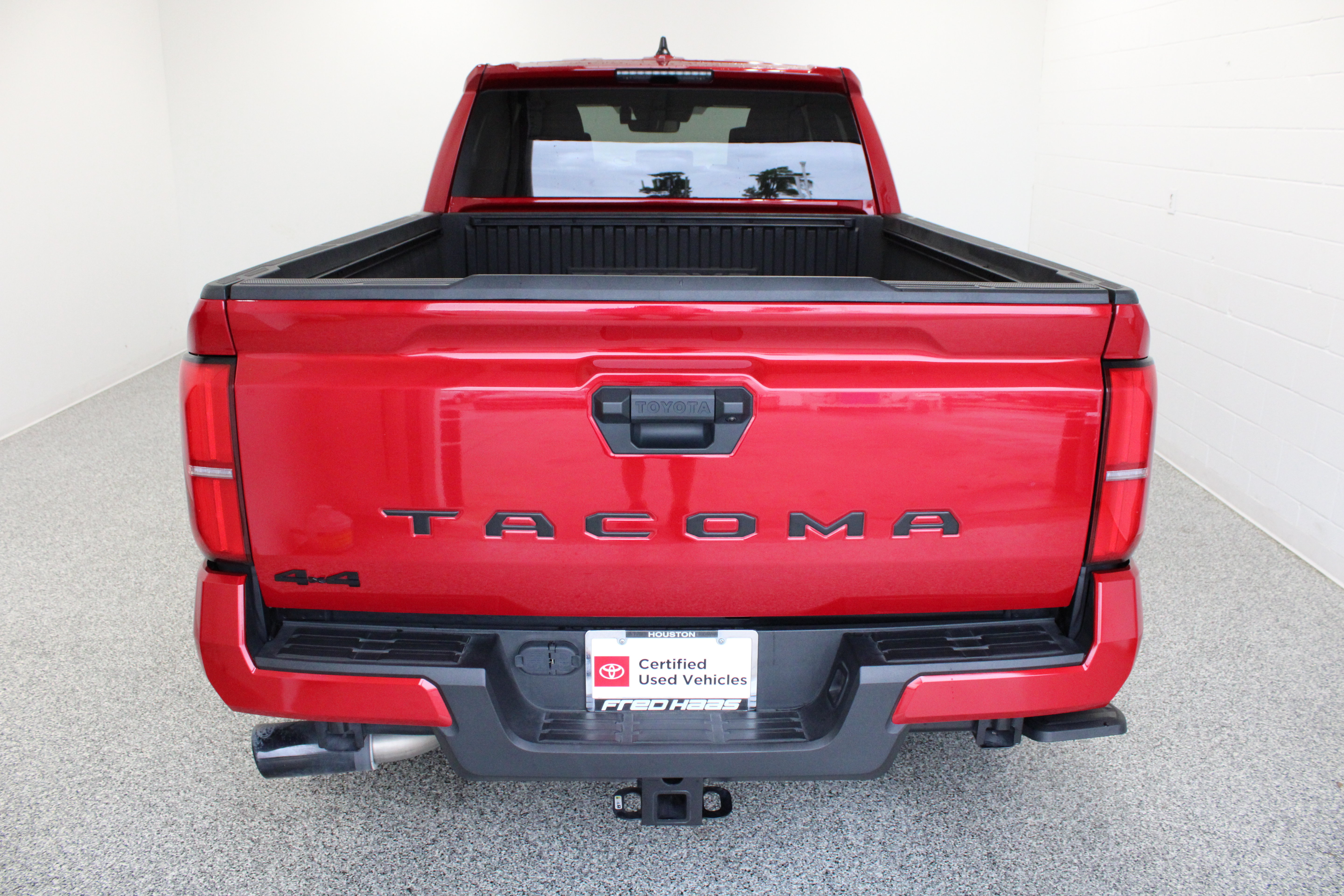 Certified 2026 Toyota Tacoma TRD Sport AWD/4WD image 8