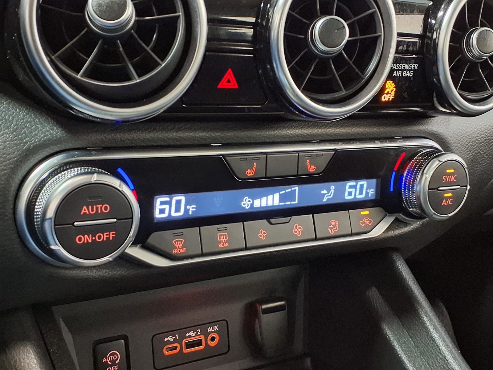 Used 2025 Nissan Sentra SR w/ Midnight Edition FWD image 14