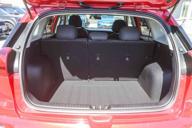 Used 2022 Kia Niro LX image 27