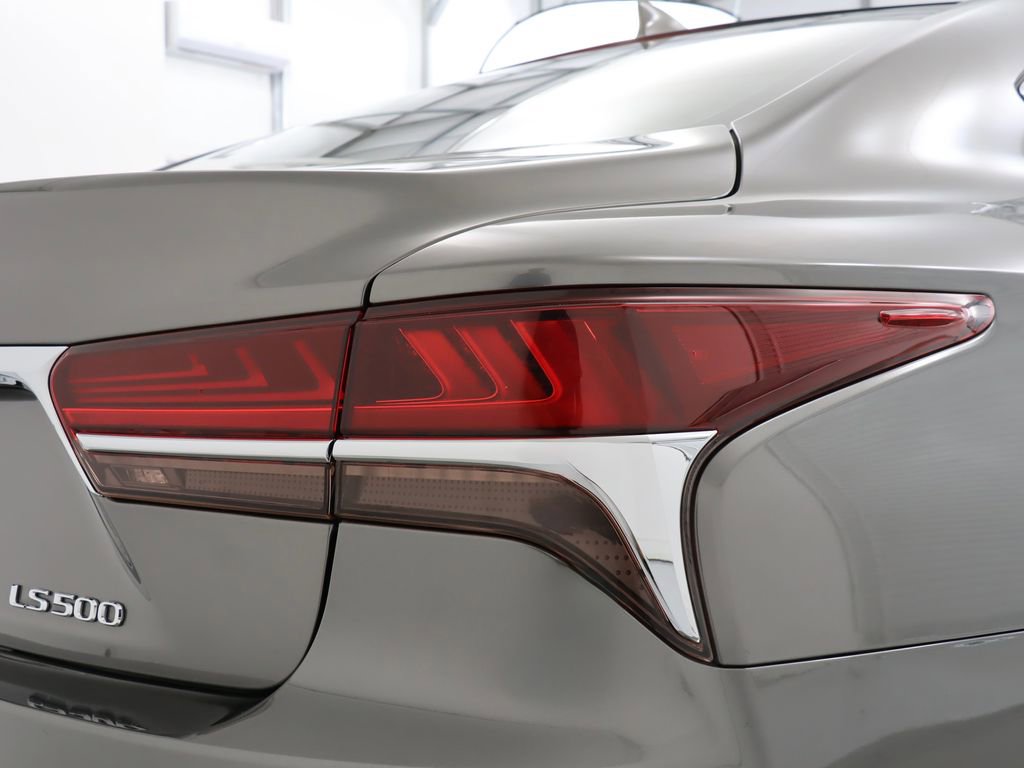 Used 2019 Lexus LS 500 w/ Interior Upgrade Package RWD image 11