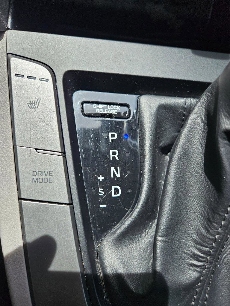 Used 2020 Hyundai Elantra Value Edition image 18