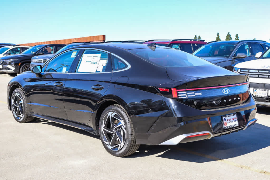New 2026 Hyundai Sonata SEL FWD image 9