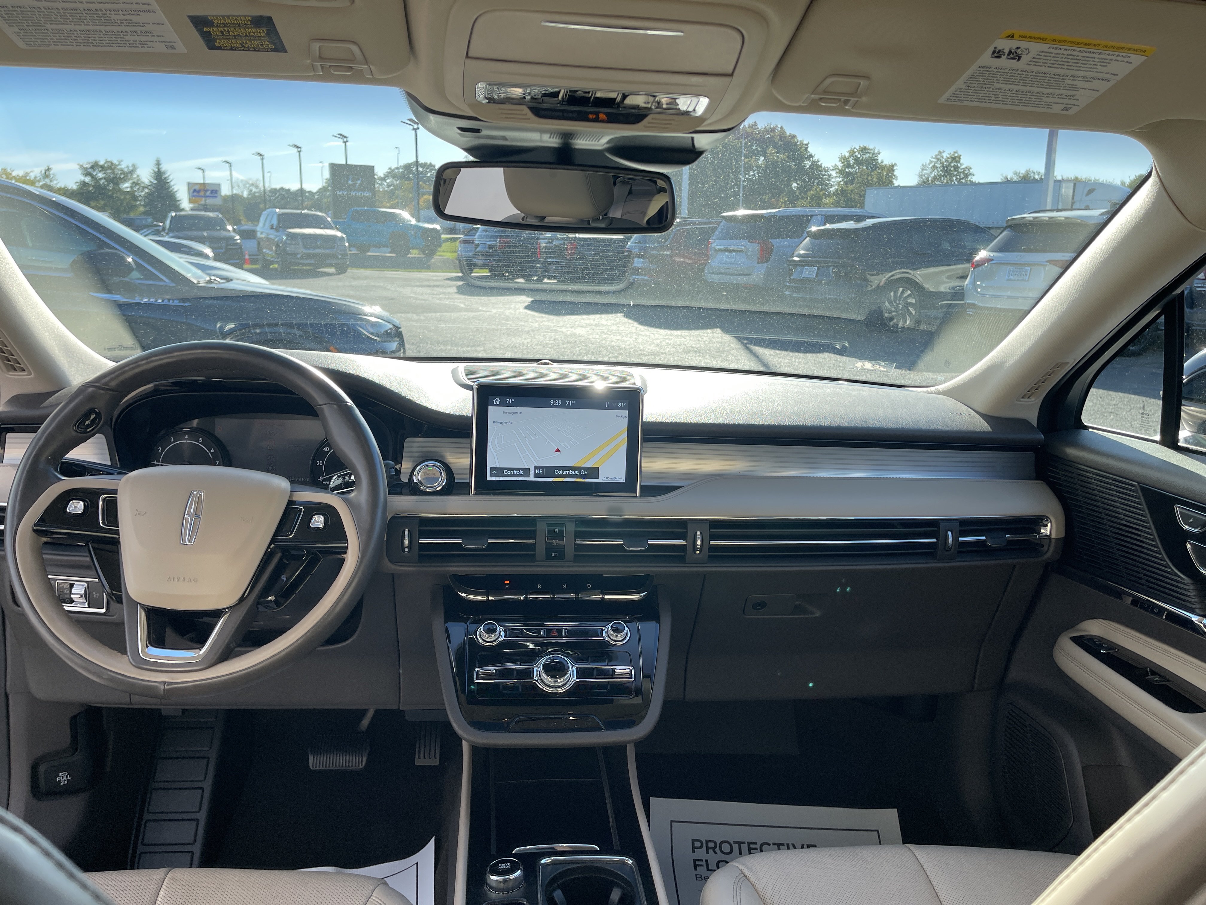 Used 2021 Lincoln Corsair AWD w/ Premium Package image 7