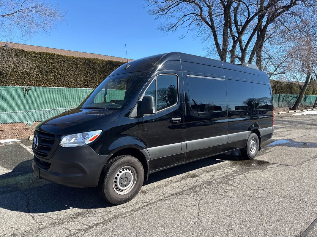 Used 2019 Mercedes-Benz Sprinter 2500 w/ Driver Convenience Package image 2