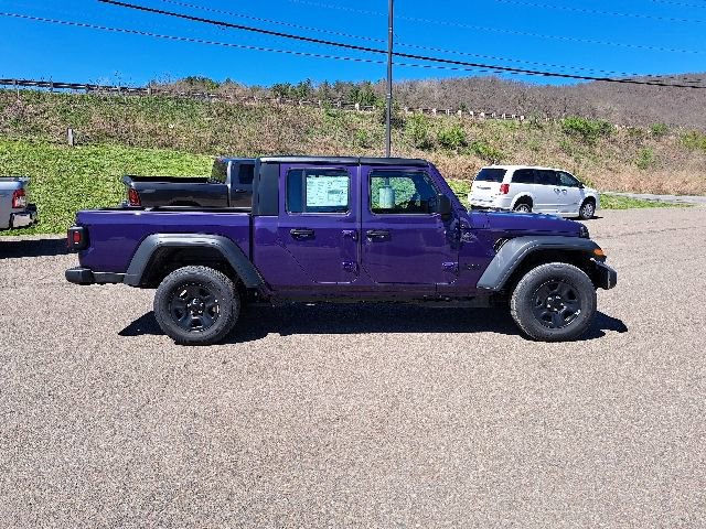 New 2026 Jeep Gladiator Sport AWD/4WD image 4