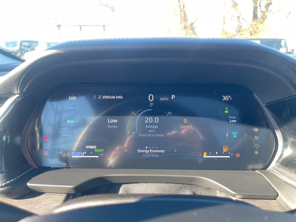 Used 2022 Jeep Grand Cherokee Limited 4xe w/ Luxury Tech Group II image 21