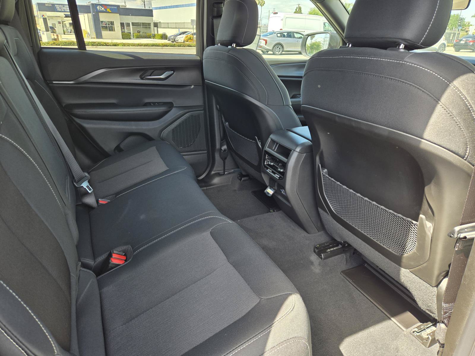 New 2026 Jeep Grand Cherokee Laredo X RWD image 30