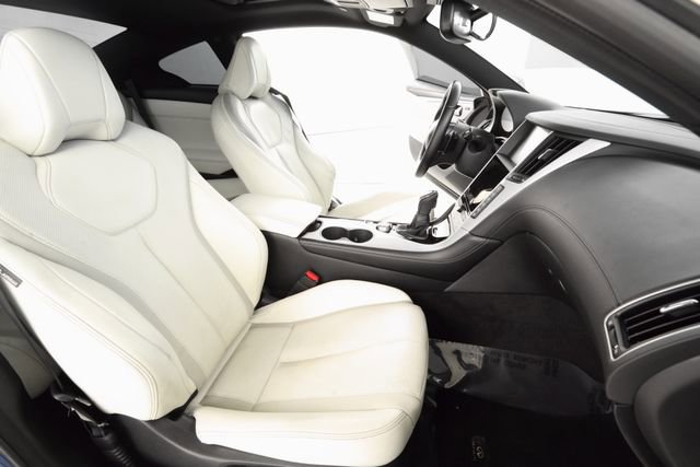 Used 2017 INFINITI Q60 Red Sport 400 image 10