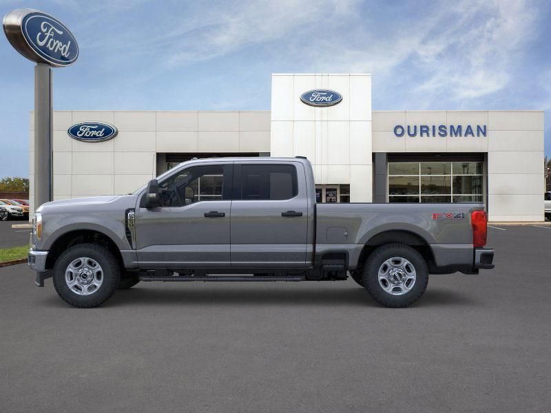 New 2026 Ford F250 XLT w/ FX4 Off-Road Package AWD/4WD image 4