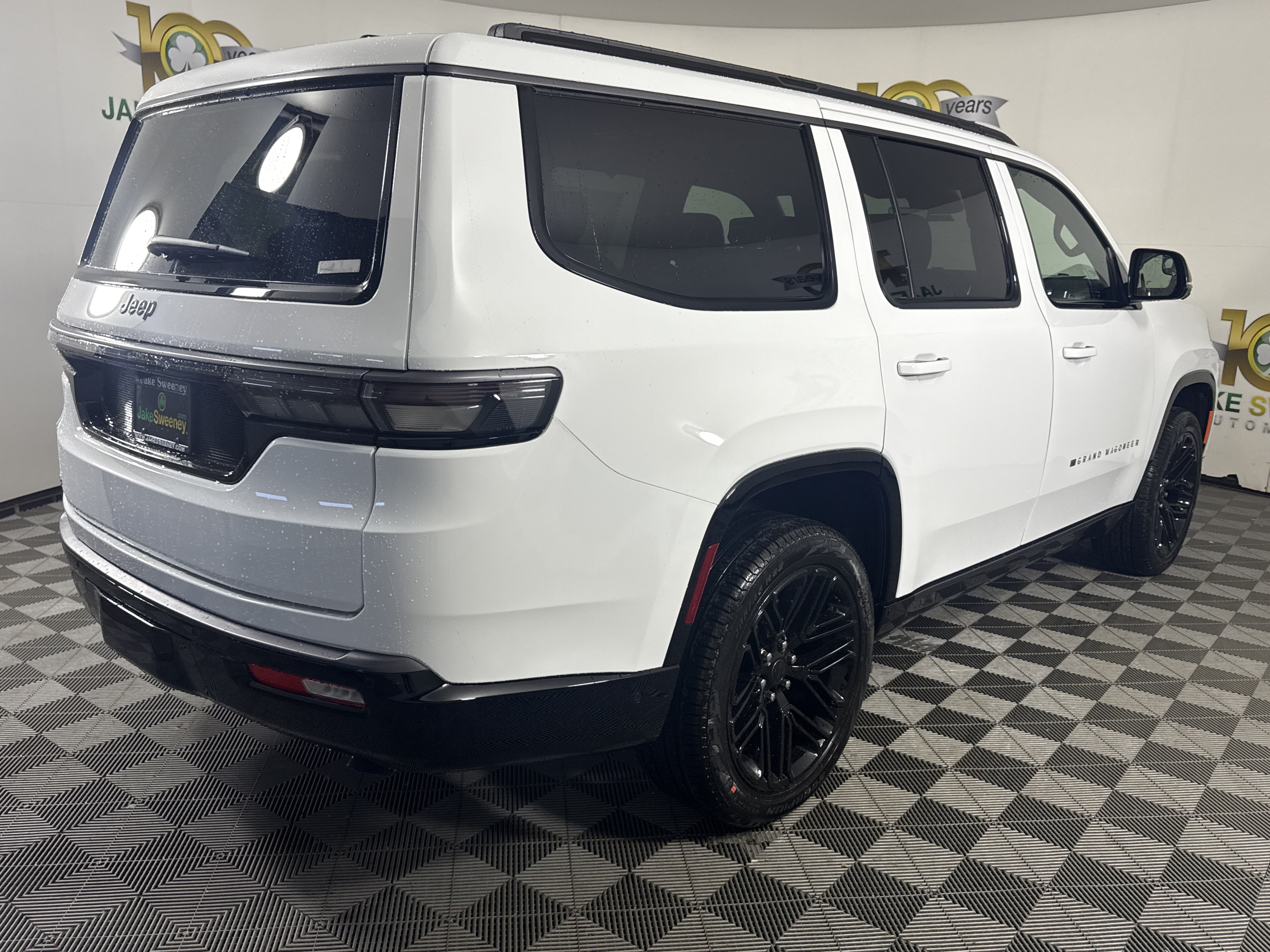 New 2026 Jeep Grand Wagoneer Limited AWD/4WD image 10