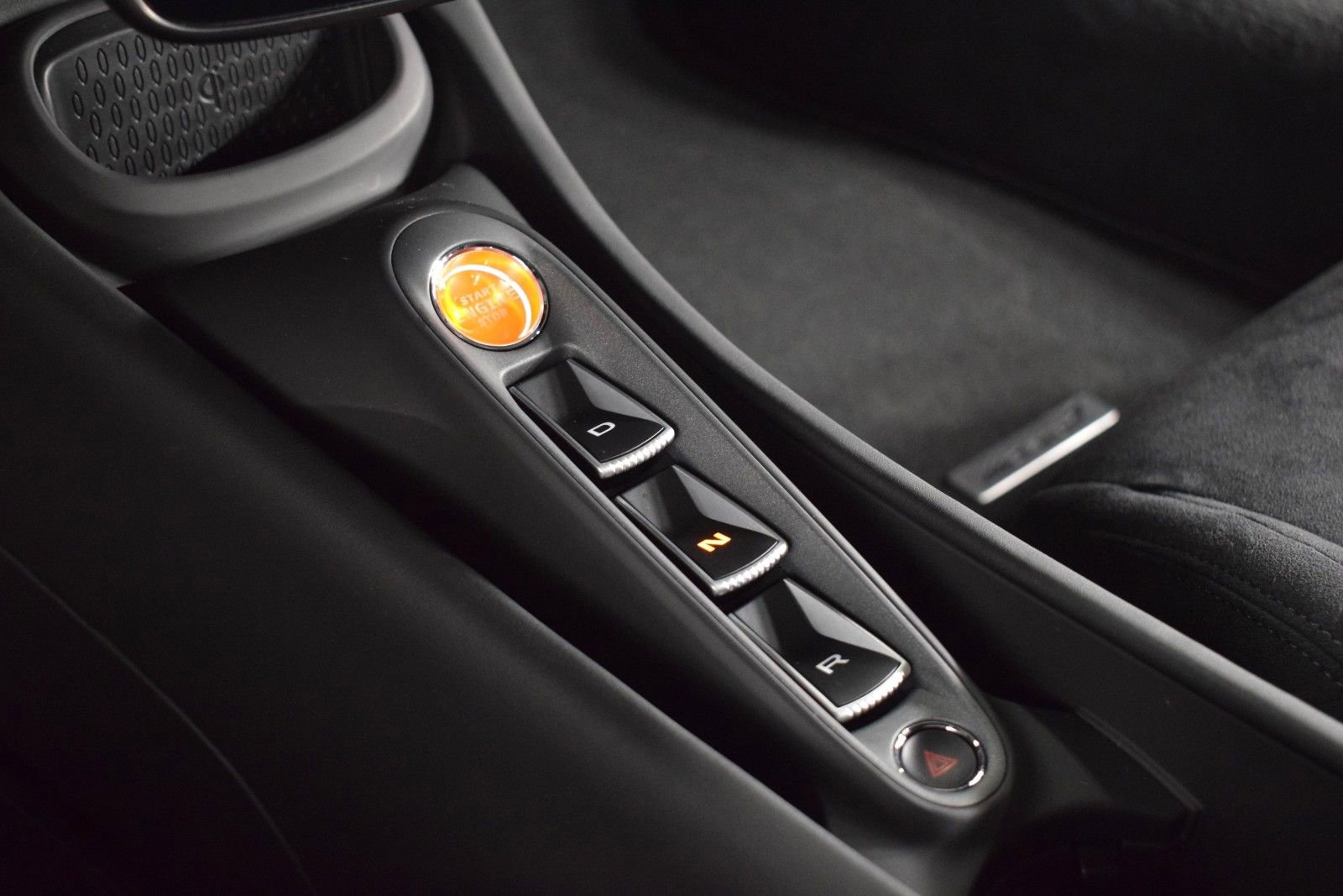 New 2026 McLaren Artura image 31