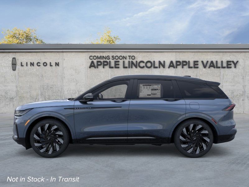 New 2026 Lincoln Nautilus Reserve AWD/4WD image 3