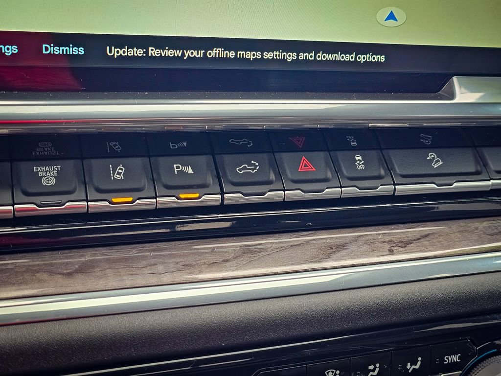 Certified 2024 Chevrolet Silverado 2500 LTZ w/ LTZ Convenience Package image 28