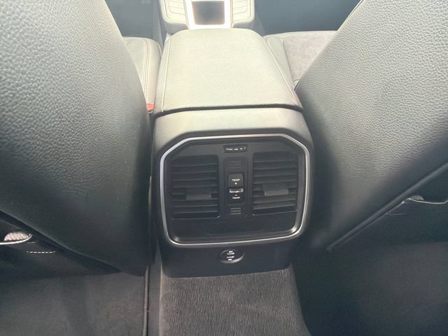 Used 2021 Porsche Macan AWD/4WD image 22