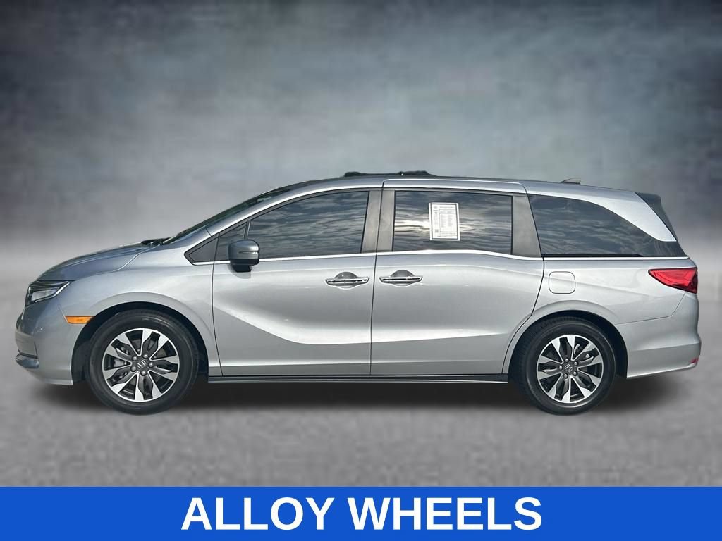 Used 2024 Honda Odyssey EX-L image 3