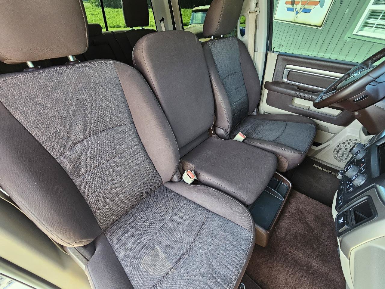 Used 2019 RAM 1500 Big Horn AWD/4WD image 38