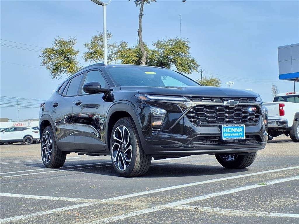 New 2026 Chevrolet Trax RS image 1