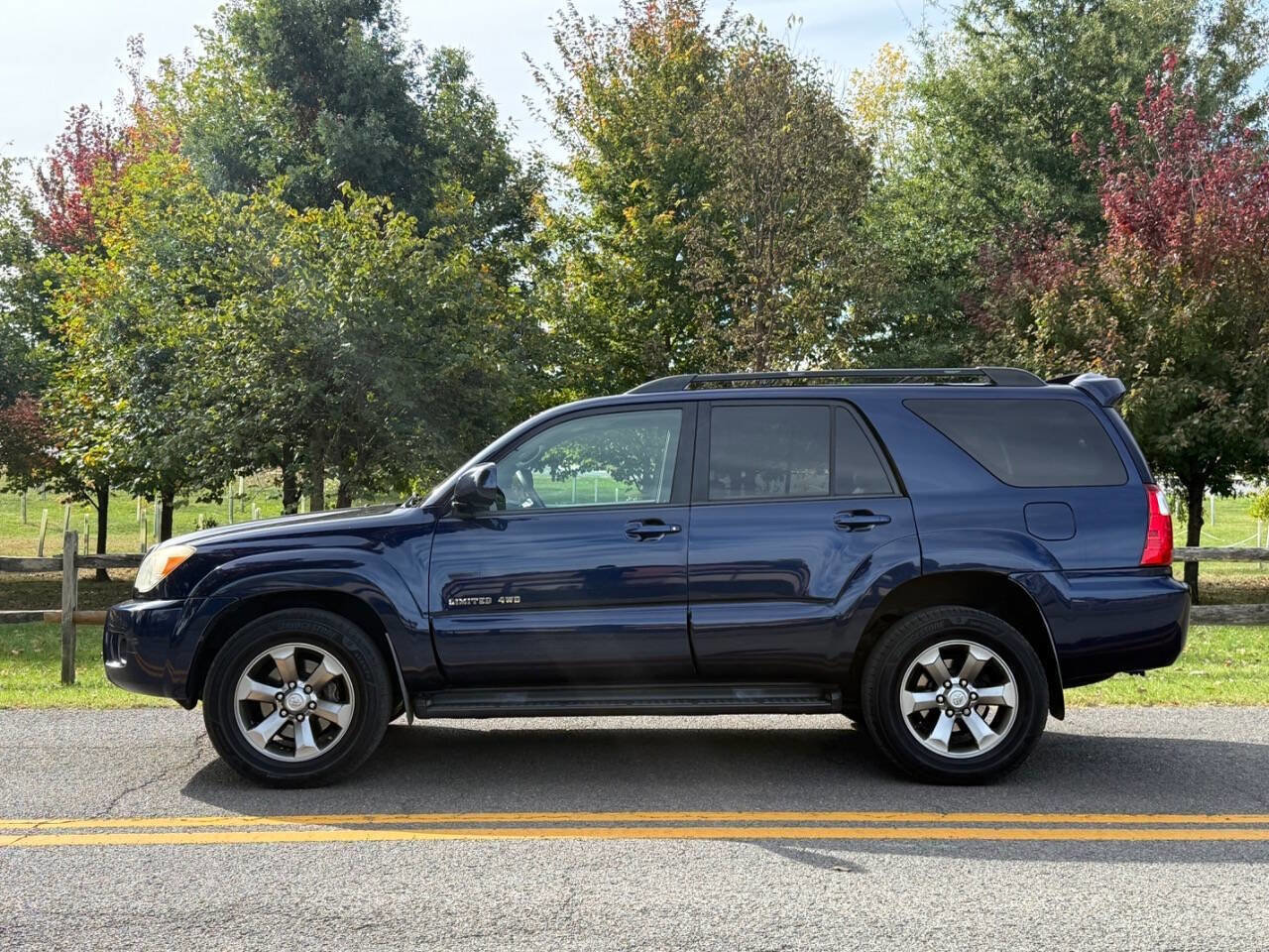 Used 2007 Toyota 4Runner Limited image 99