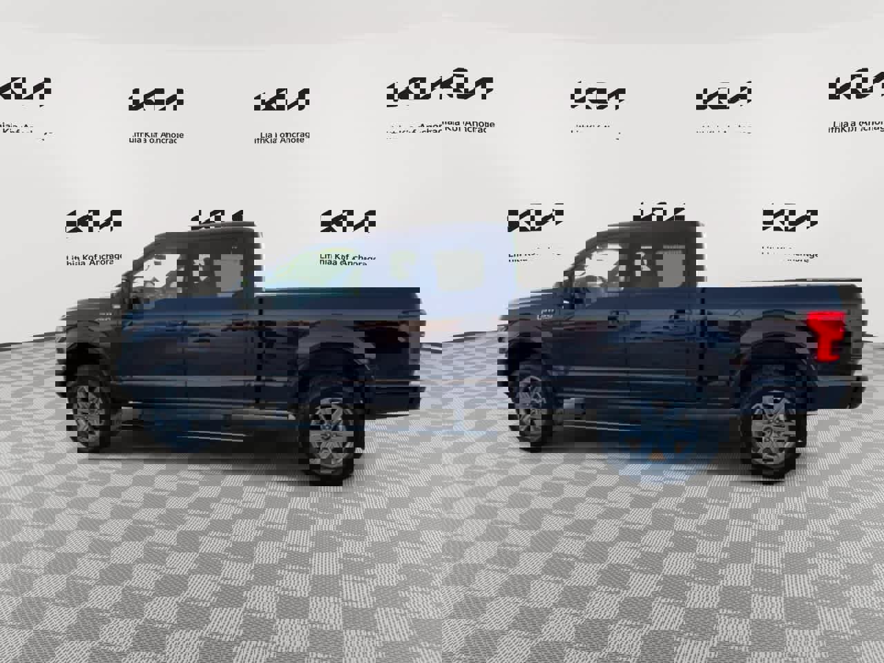 Used 2019 Ford F150 Lariat w/ Equipment Group 502A Luxury image 6