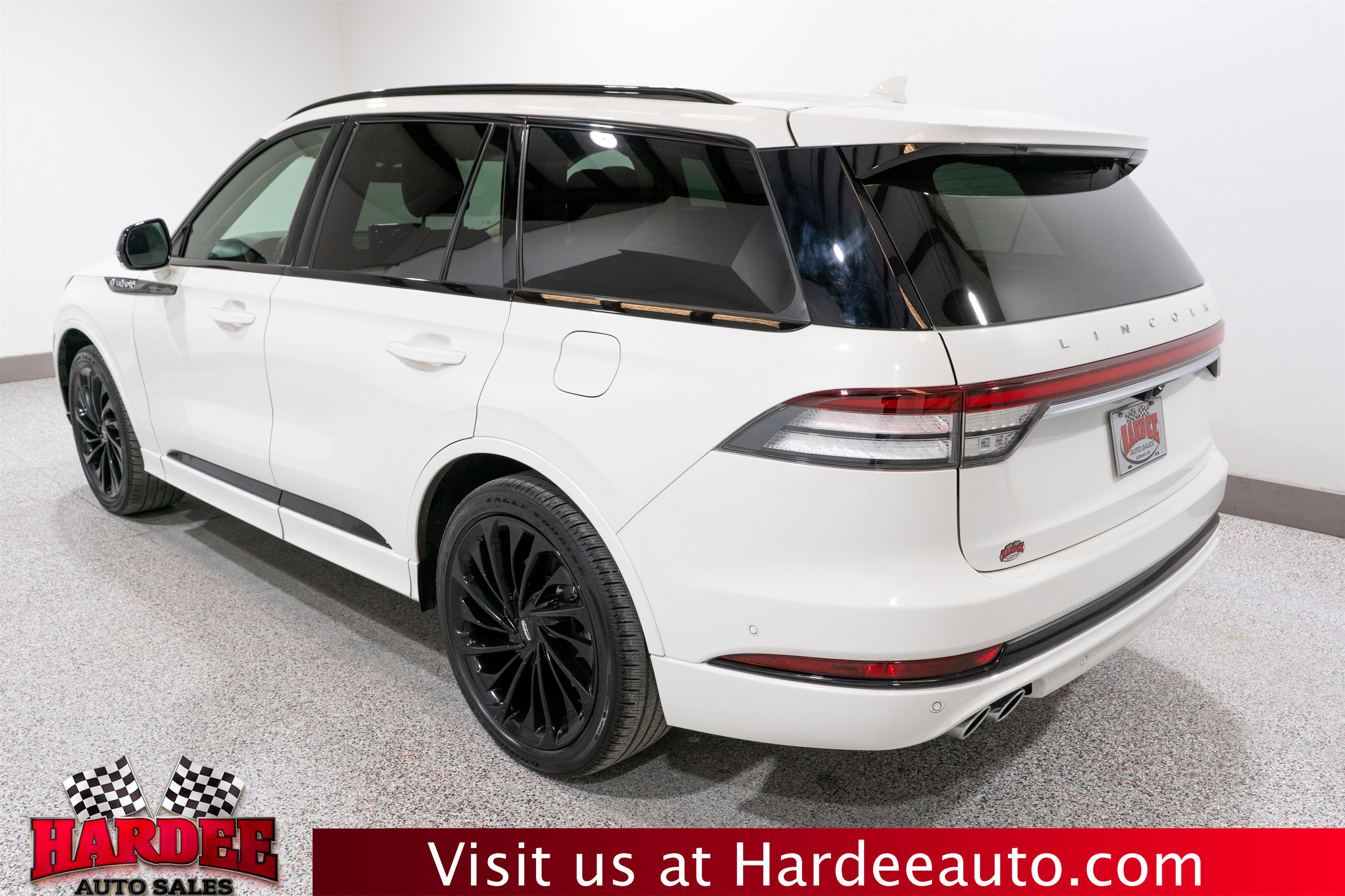 Used 2024 Lincoln Aviator Reserve w/ Jet Package image 3