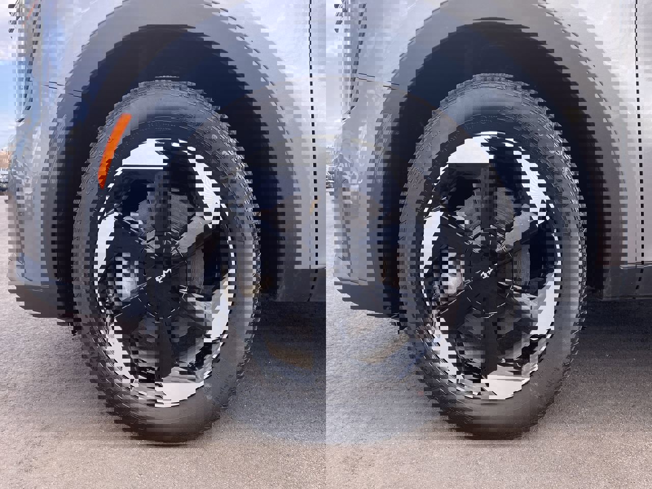 Certified 2025 Kia Sorento EX w/ EX Panoramic Sunroof Package image 10