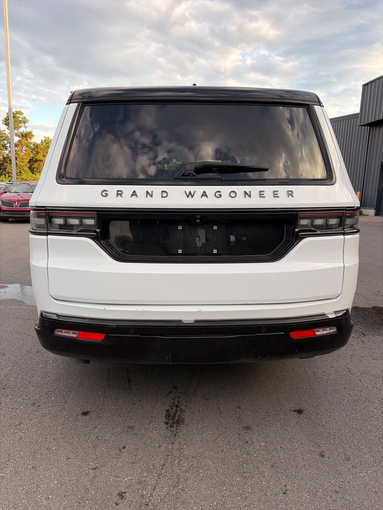 Used 2024 Jeep Grand Wagoneer L Series II w/ Quick Order Packagew 28T AWD/4WD image 5