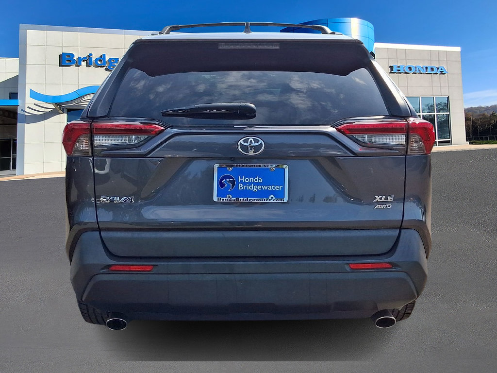Used 2019 Toyota RAV4 XLE Premium w/ All Weather Liner Package AWD/4WD image 5