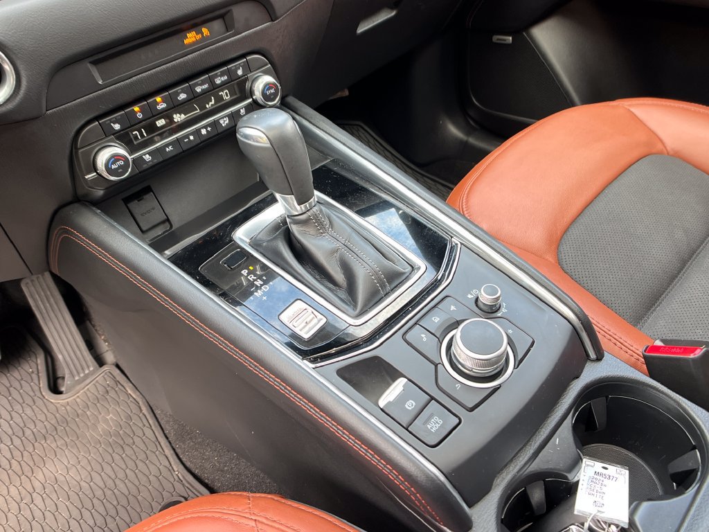 Used 2024 MAZDA CX-5 Carbon Edition AWD/4WD image 19