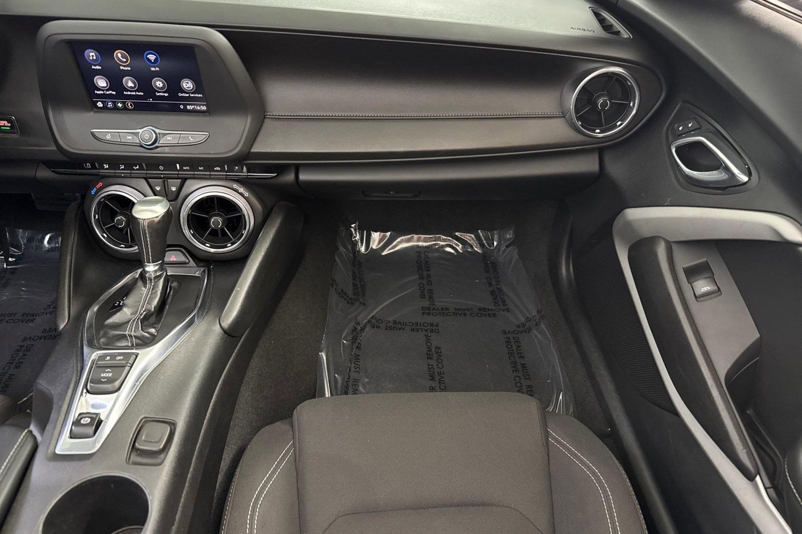 Used 2020 Chevrolet Camaro LT image 29