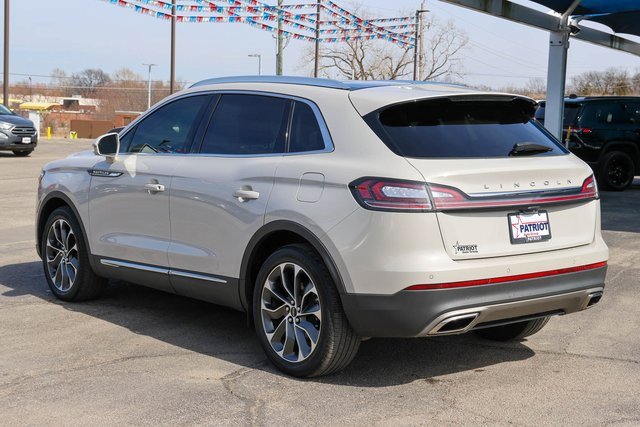 Used 2021 Lincoln Nautilus Reserve image 5