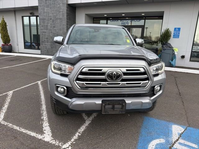 Used 2018 Toyota Tacoma Limited image 2