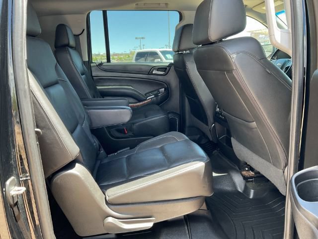 Used 2018 Chevrolet Suburban Premier AWD/4WD image 16