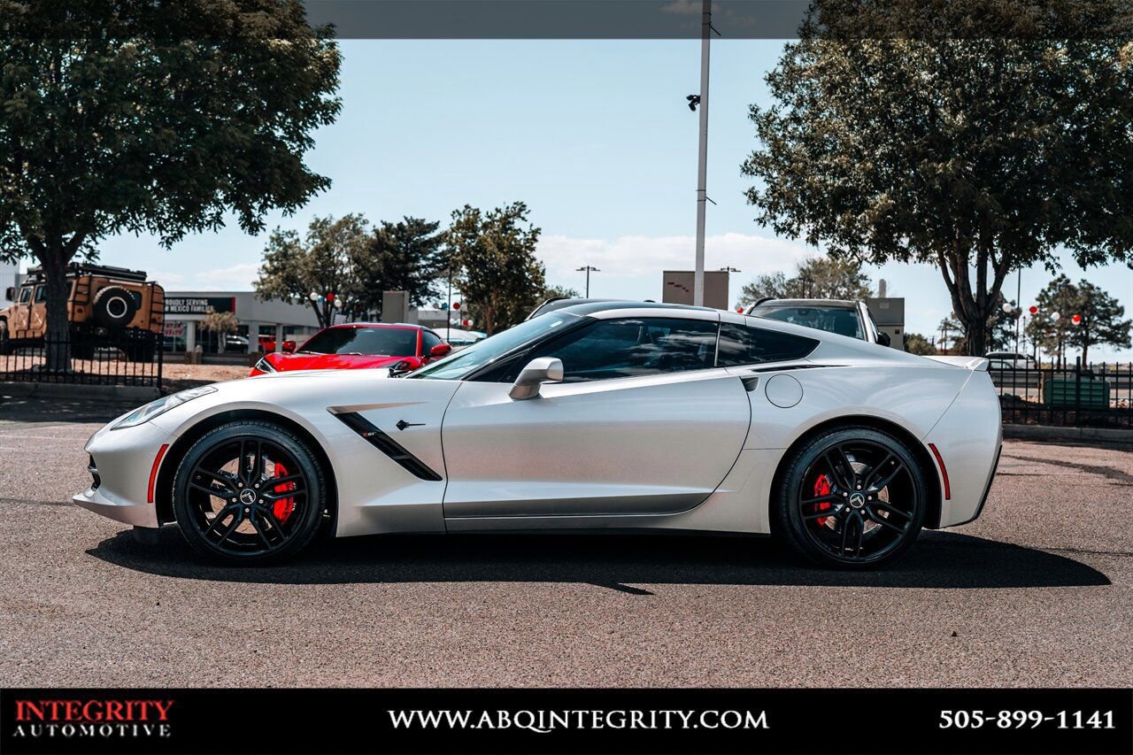 Used 2015 Chevrolet Corvette Stingray Coupe w/ 2LT Preferred Equipment Group RWD image 4