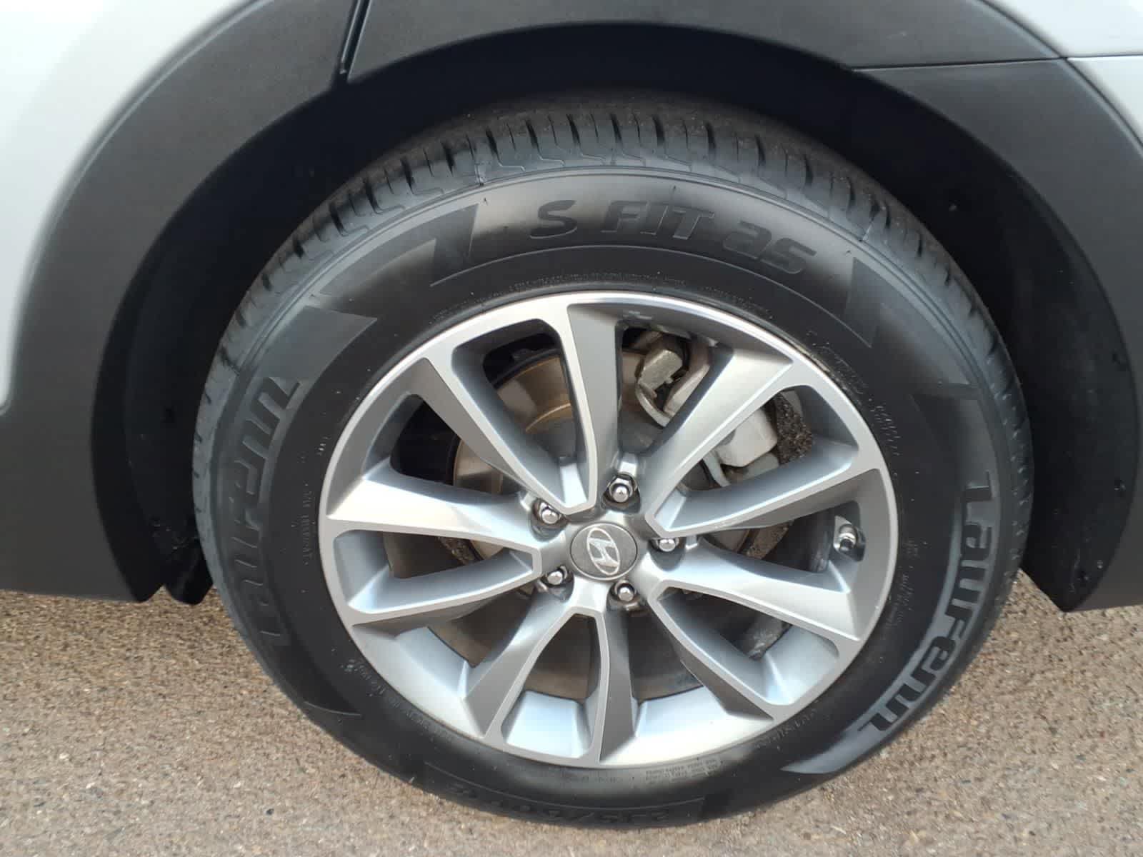 Used 2018 Hyundai Santa Fe SE FWD image 8