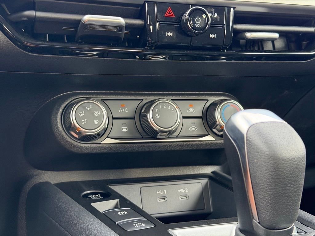 New 2026 Nissan Kicks S FWD image 24