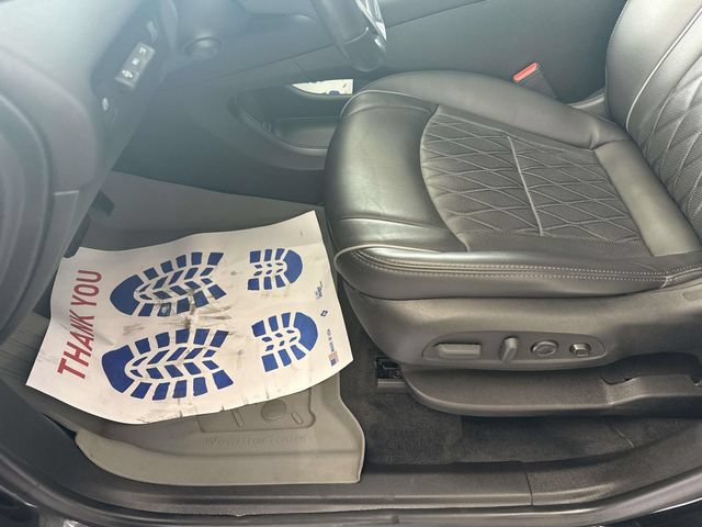 Used 2022 Buick Enclave Avenir w/ Avenir Technology Package AWD/4WD image 19