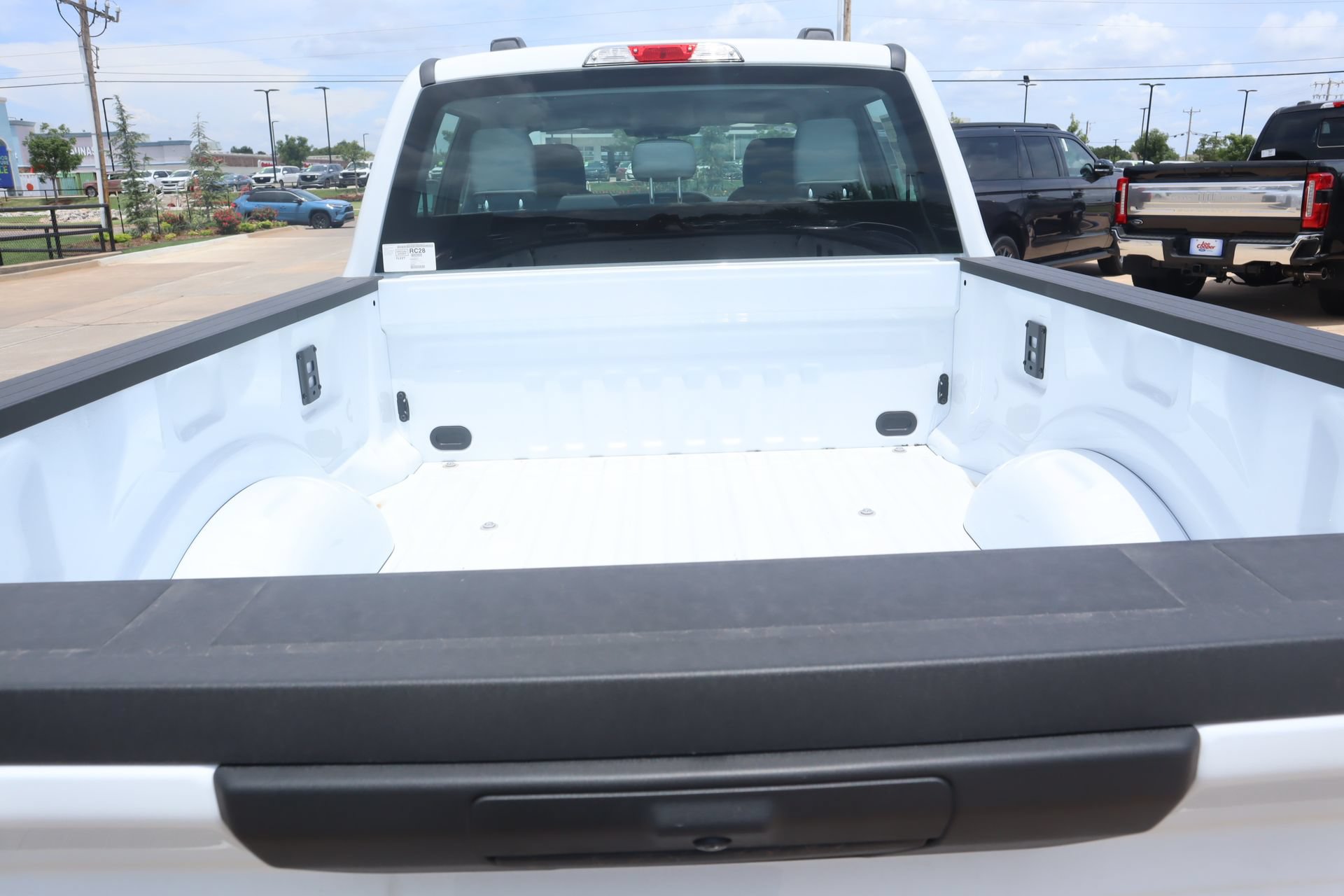 New 2026 Ford F250 XL w/ FX4 Off-Road Package AWD/4WD image 22