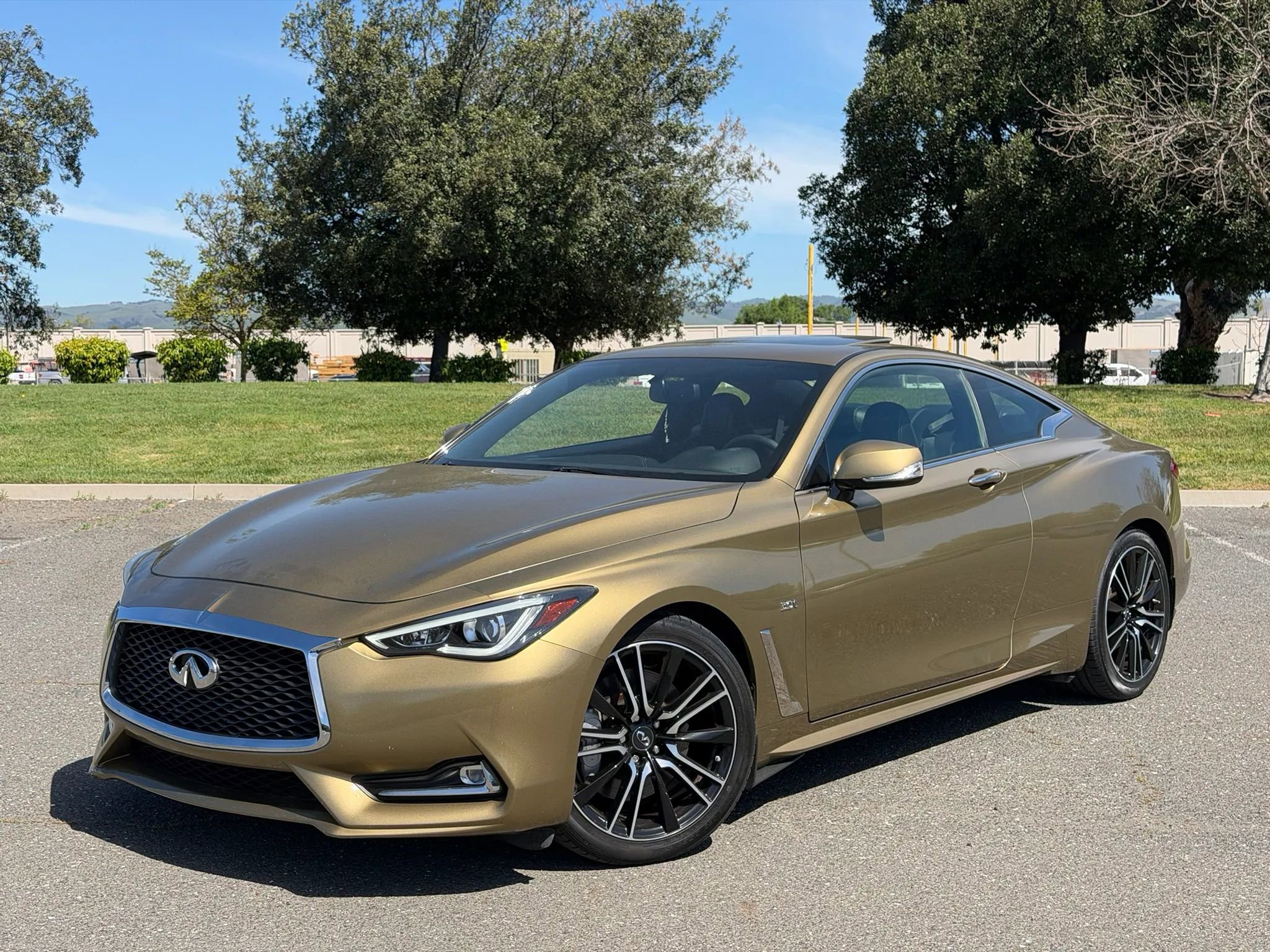 Used 2018 INFINITI Q60 3.0t Sport w/ Sensory Package 3.0T Sport image 1