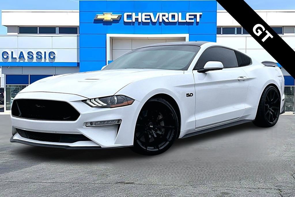 Used 2018 Ford Mustang GT w/ Equipment Group 301A image 3