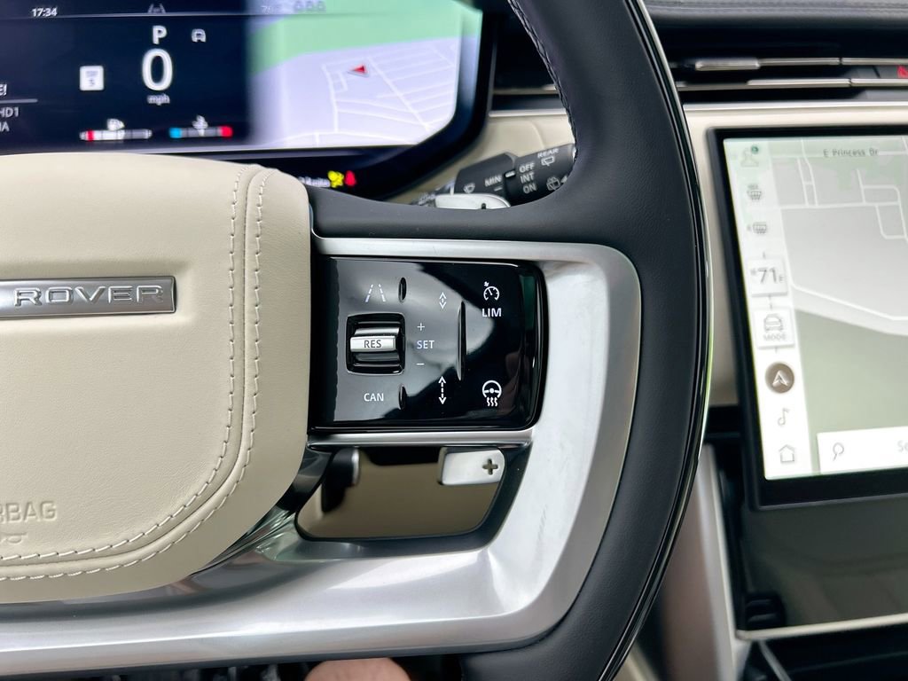 New 2026 Land Rover Range Rover SE image 12