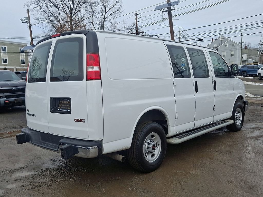 Used 2024 GMC Savana 2500 w/ Driver Convenience Package image 8