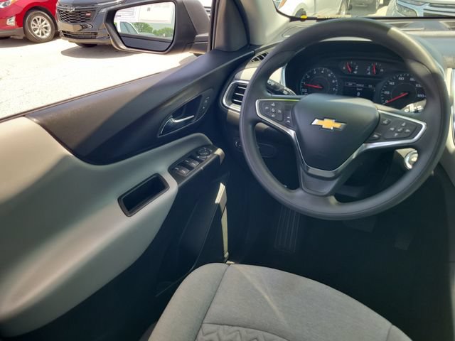 Used 2023 Chevrolet Equinox LS AWD/4WD image 14