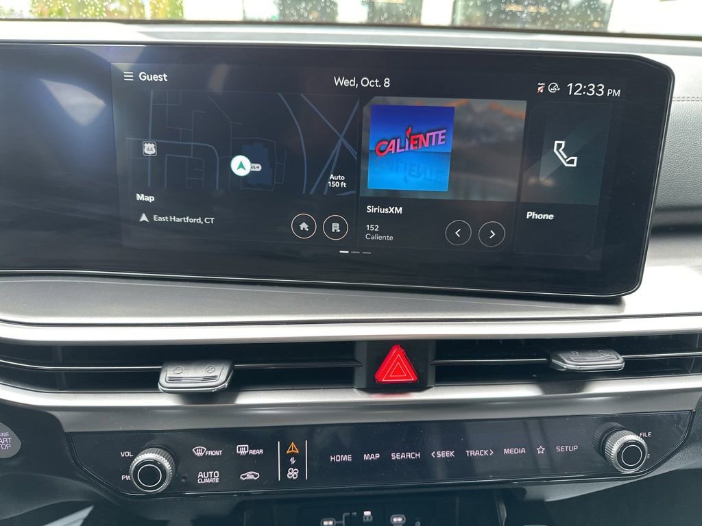 Used 2025 Kia Sorento S image 33