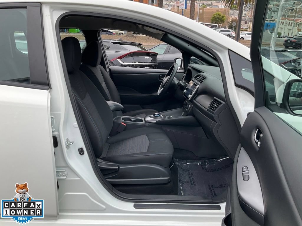 Used 2025 Nissan Leaf S FWD image 59