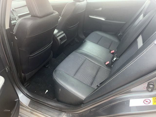 Used 2012 Toyota Camry SE FWD image 11