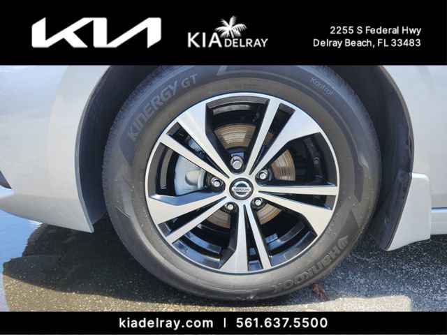 Used 2023 Nissan Sentra SV FWD image 32